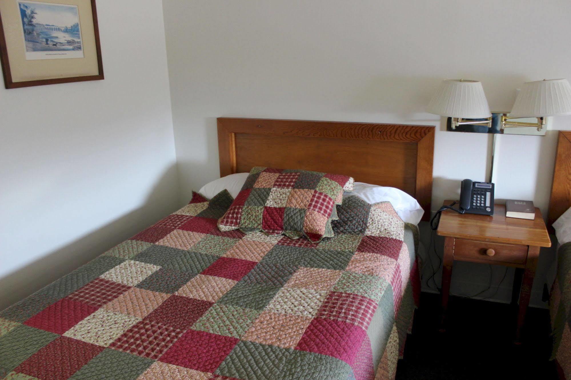 Casselman Inn Grantsville Екстериор снимка