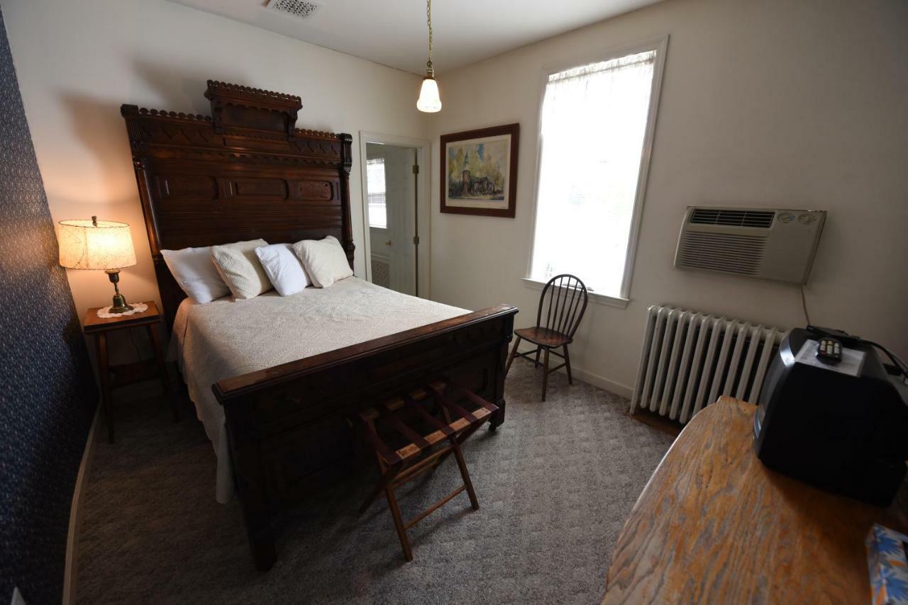 Casselman Inn Grantsville Екстериор снимка