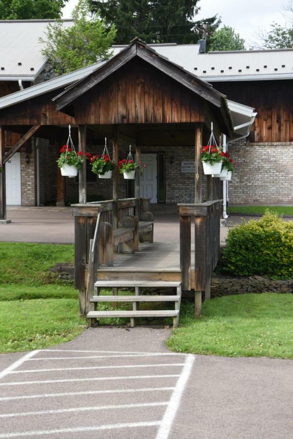 Casselman Inn Grantsville Екстериор снимка