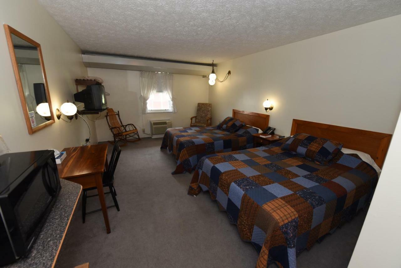 Casselman Inn Grantsville Екстериор снимка