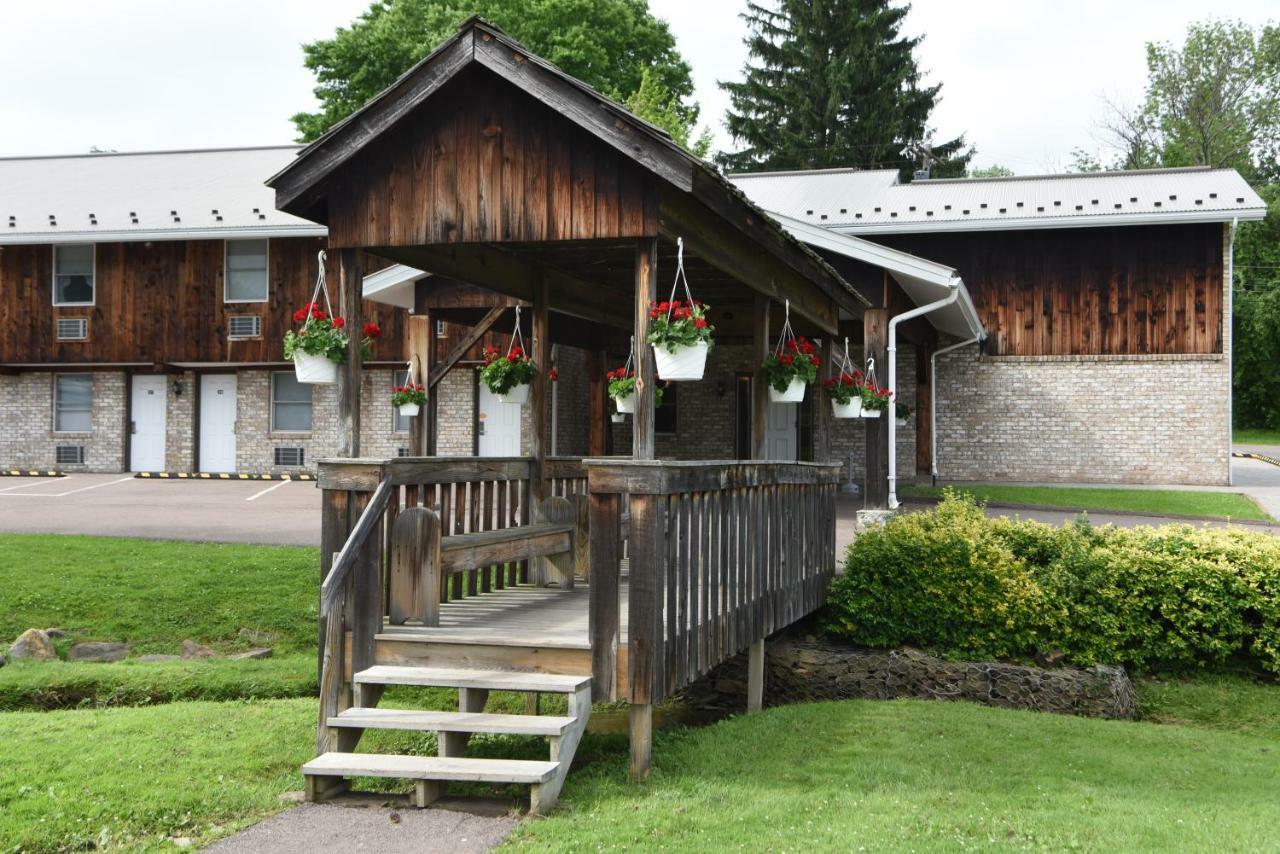 Casselman Inn Grantsville Екстериор снимка